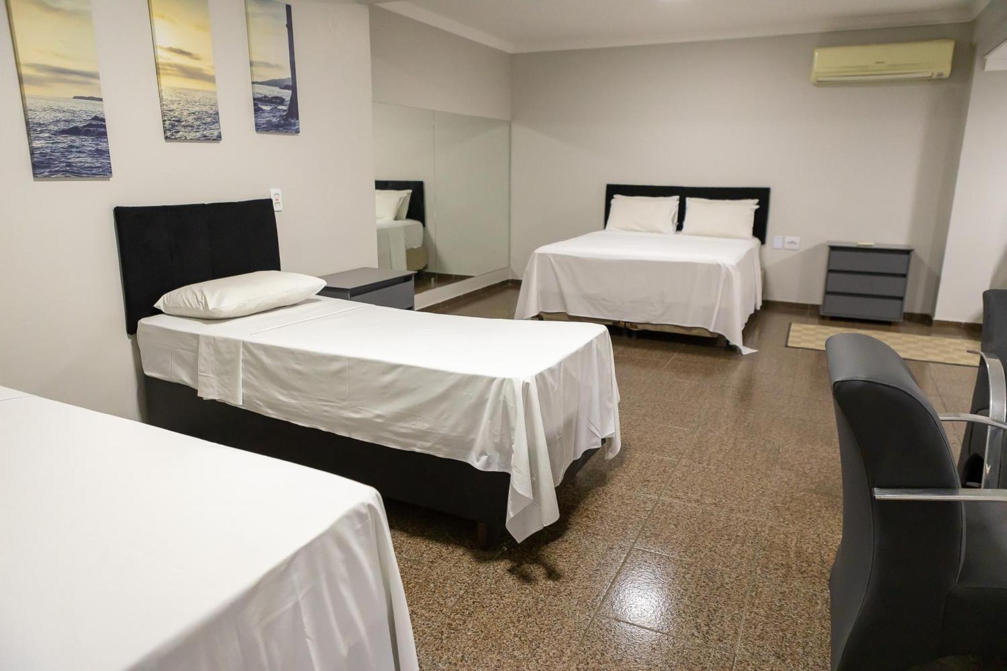 Allegro Hotel Гояния Екстериор снимка