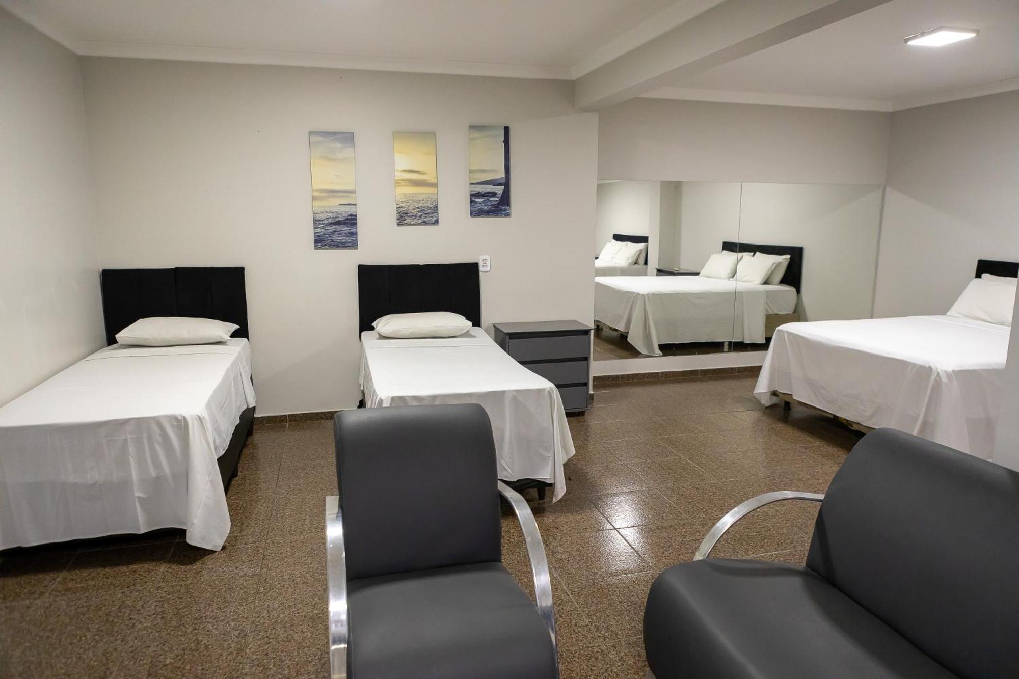 Allegro Hotel Гояния Екстериор снимка