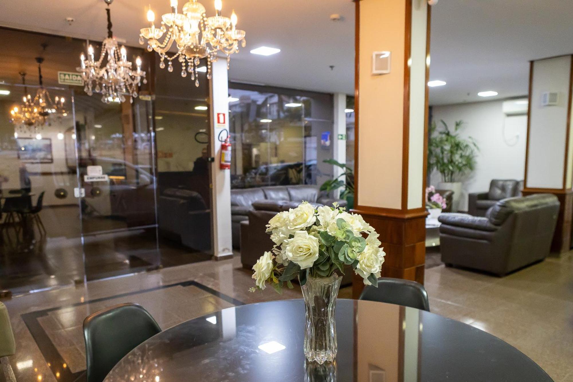 Allegro Hotel Гояния Екстериор снимка